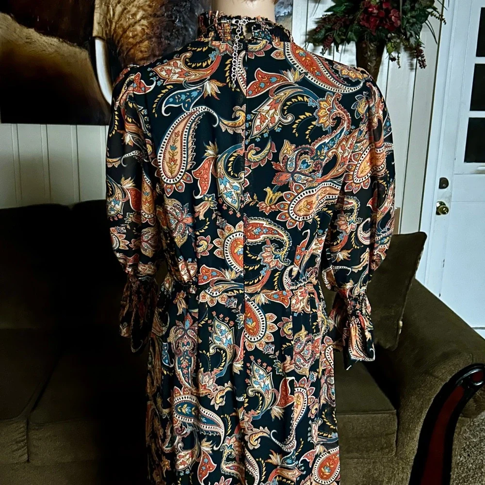 Julia Jordan ~ Size 4 ~ Floral/Paisley ~ Fall Colors ~ Brown/Beige/Yellow Dress - Picture 11 of 16